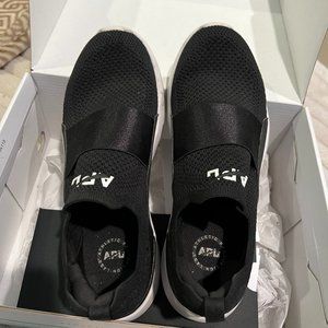 APL Women's Techloom Bliss Black/White Sneakers Size 8.5